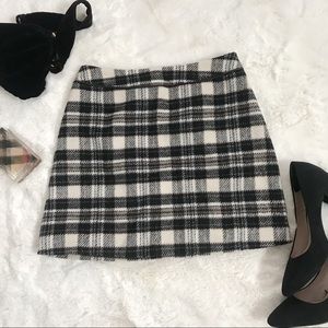 Plaid A-line Mini Skirt🤍 CLOSET SALE